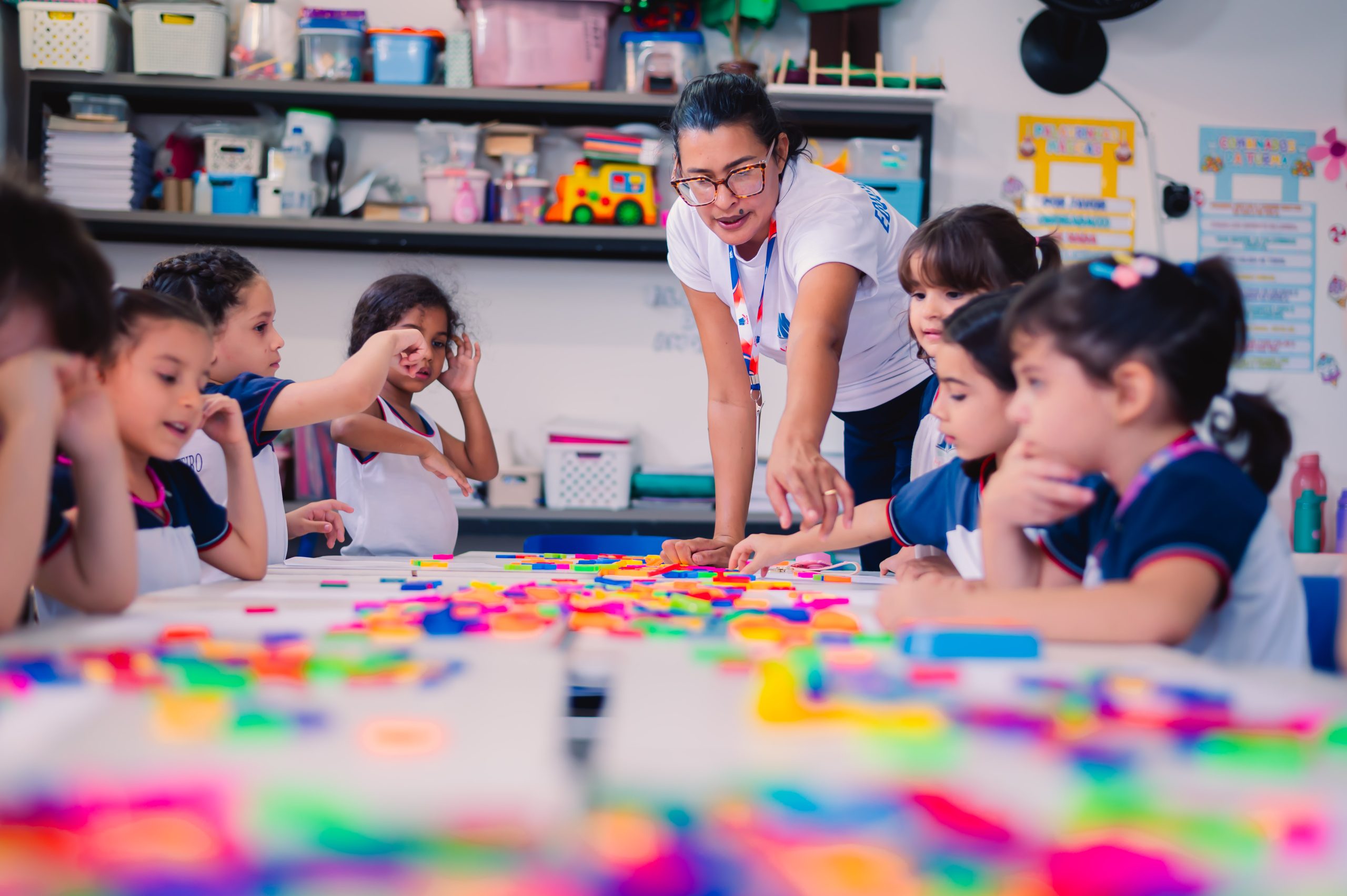 Atividade escolar no JM Monteiro