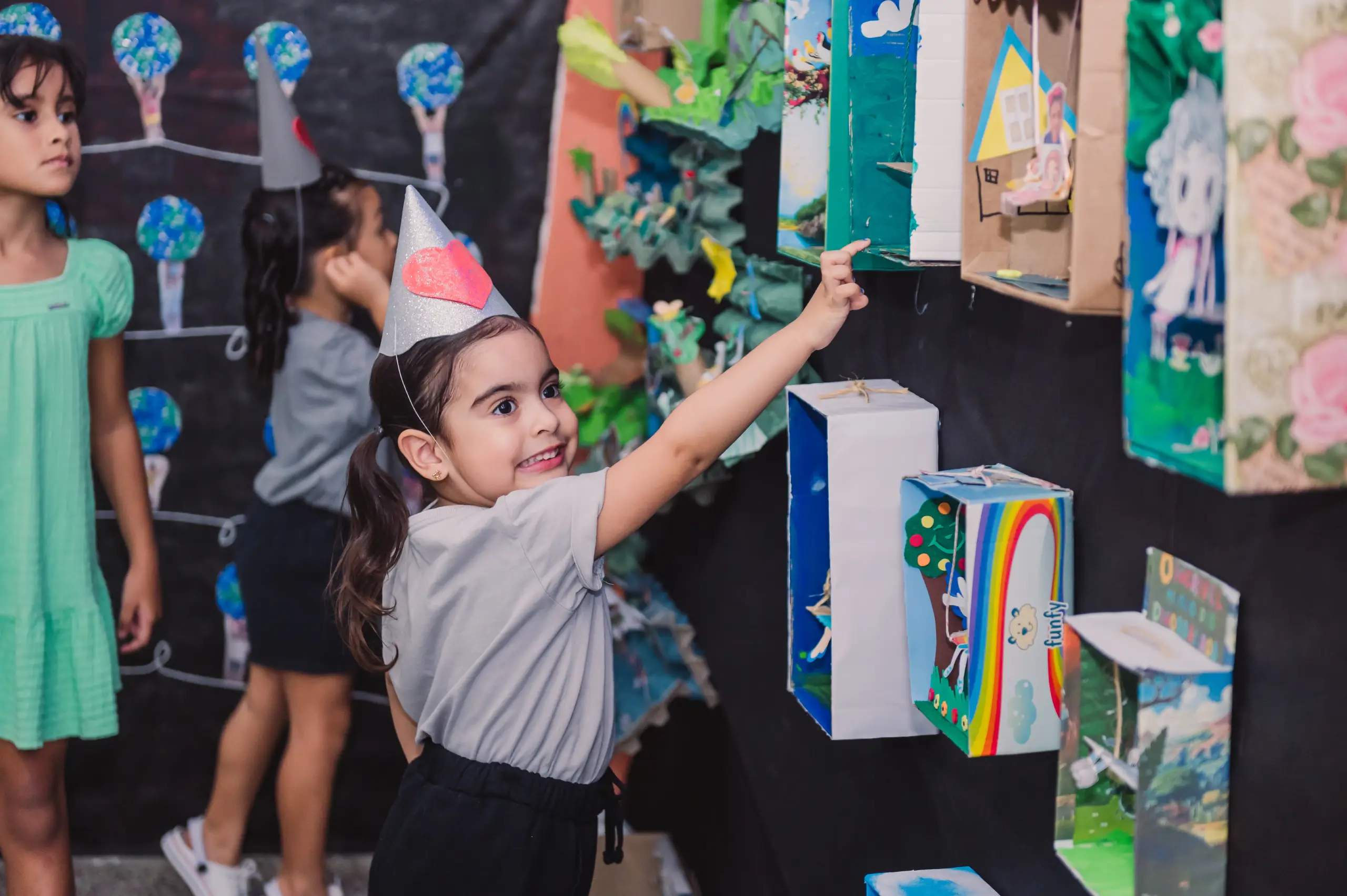 Exposição de Arte Tarde